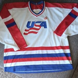Vintage CCM USA Hockey Jersey 1980s Olympics Med. Made in USA Red White and Blue